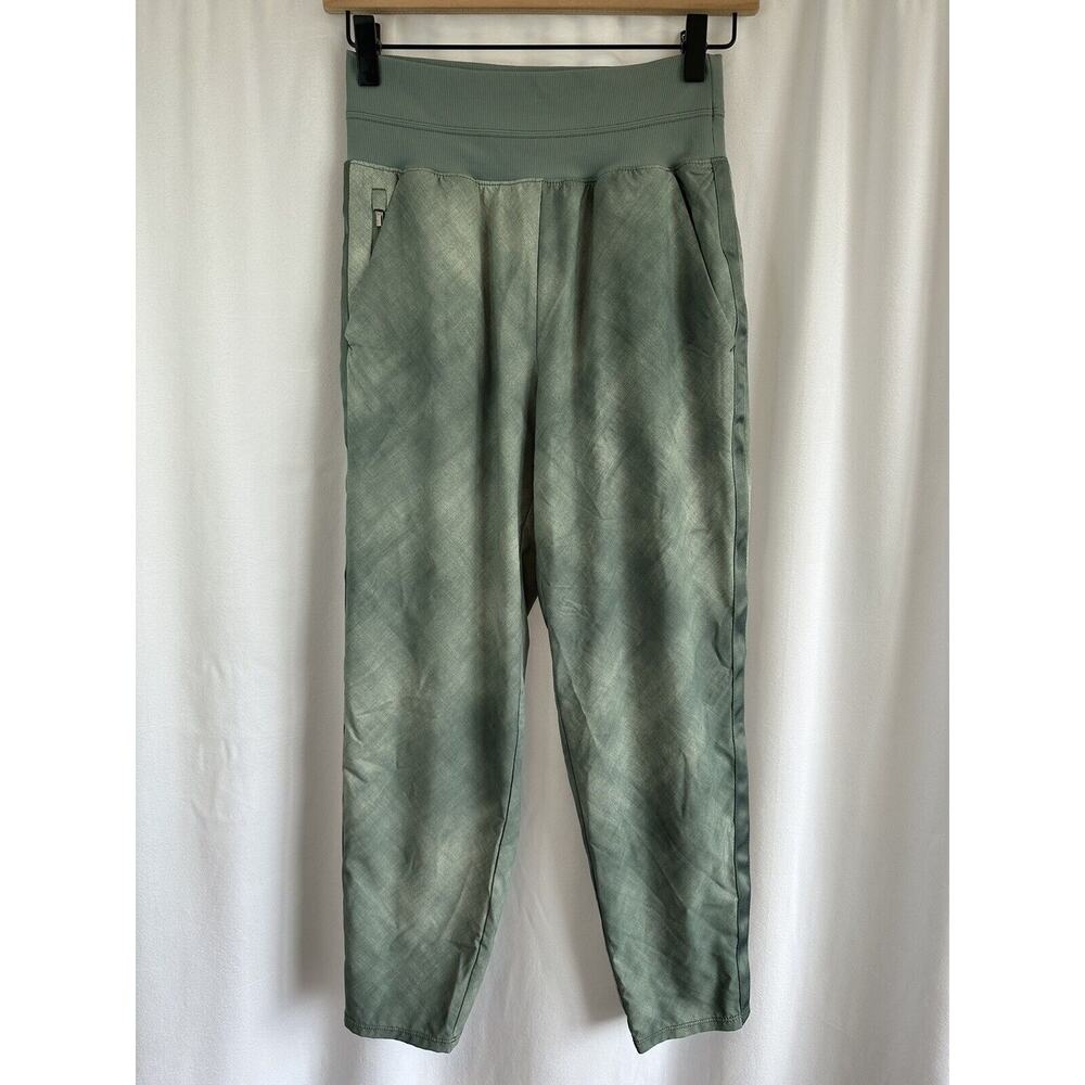Athleta Nolita Slim Tapered Leg Crop Pants Green Tie Dye Print Women's Size 2